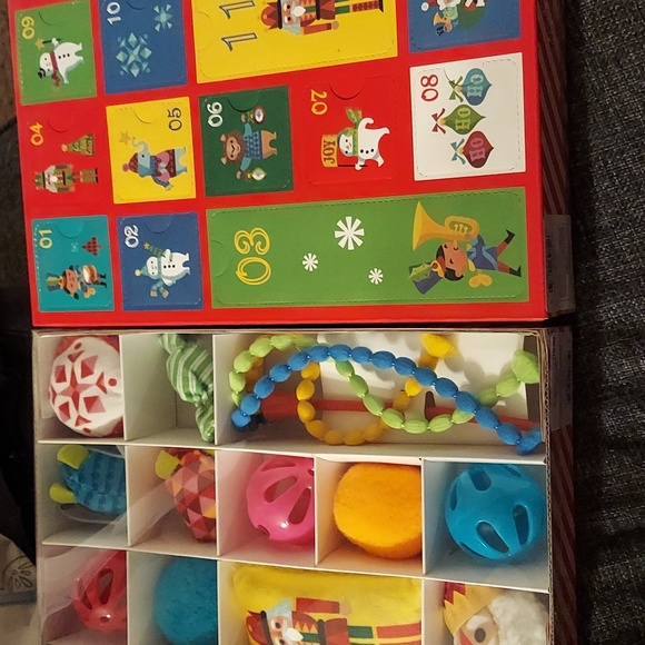 2 new boxes of cat toys - Picture 6 of 6